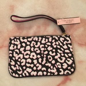 Victorias Secret zipper cosmetic bag, NWT